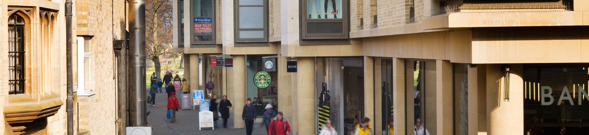 General view of reopened pedestrian street.